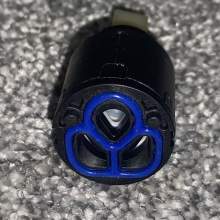 Teka-glowica-ceramiczna-do-baterii-R802725-IC915-IC939.jpg